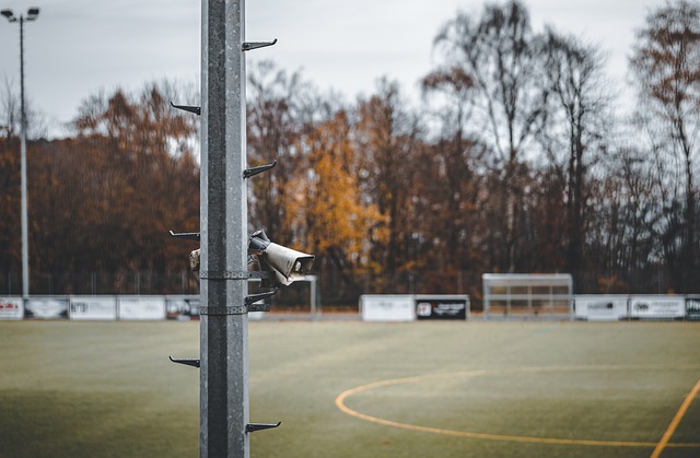 托特纳姆热刺被告知，他们“最大的错误”可以通过一月份引进明星中场球员来解决。